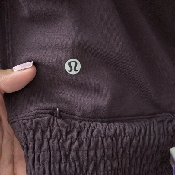 Lululemon Lead The Pack Hoodie size 4 in Black Cherry. - Picture 3 of 5